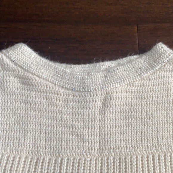 sweater - Picture 2 of 3